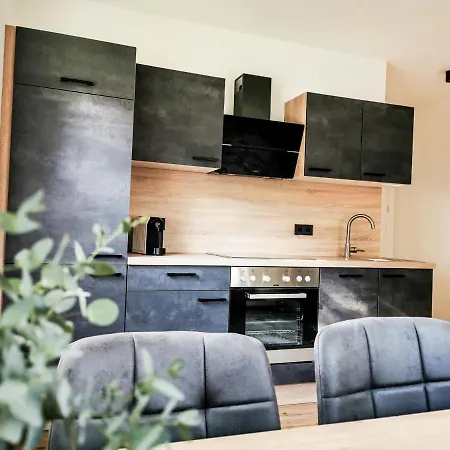 Apart Pair Im Dorf Schwendau Exterior photo