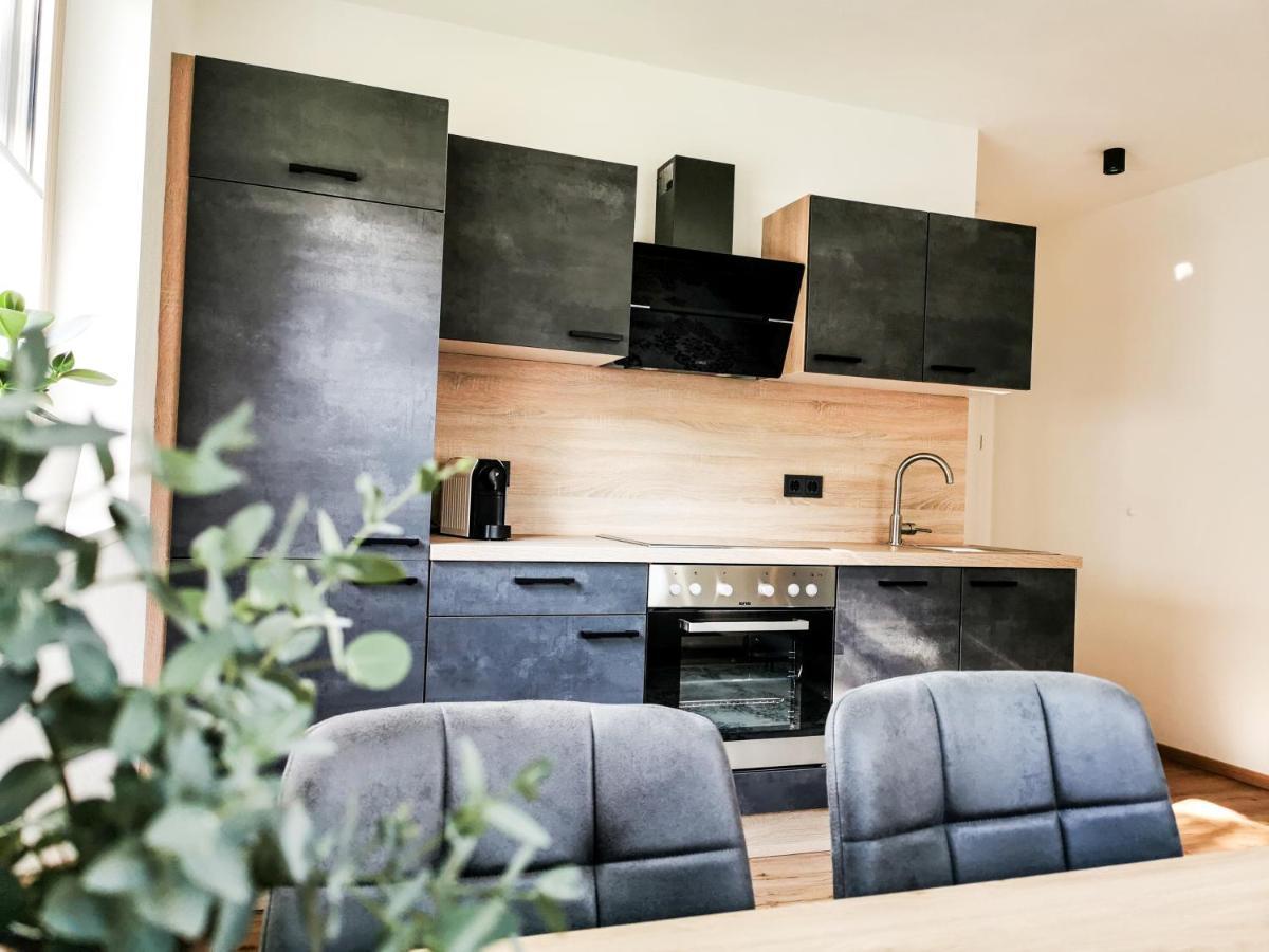 Pair Im Dorf Apartment Schwendau