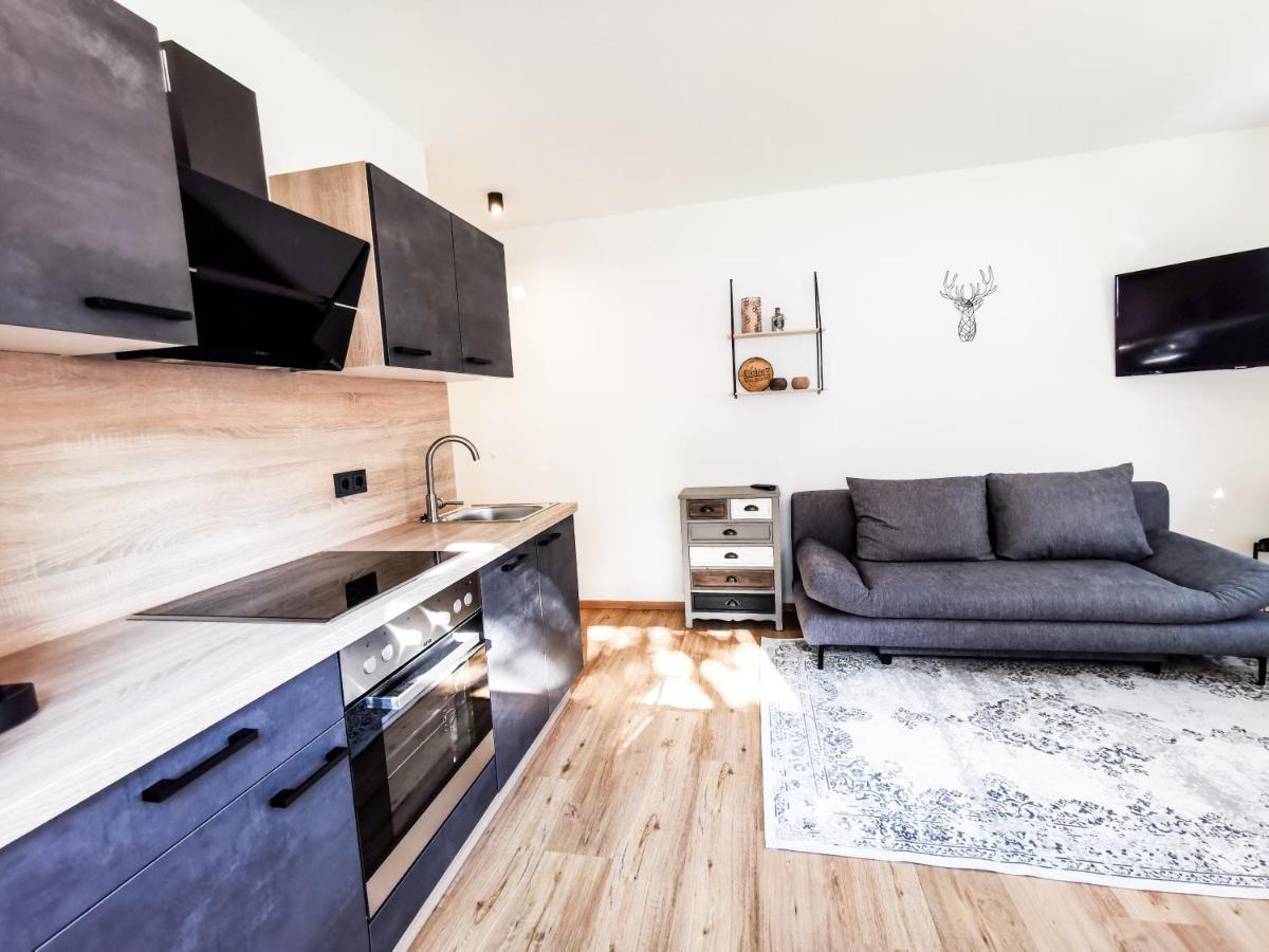 Pair Im Dorf