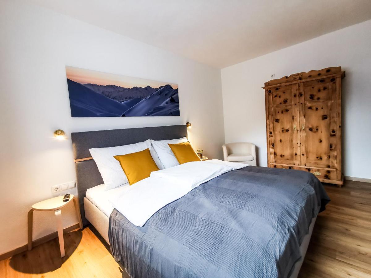 Pair Im Dorf Apartment Schwendau